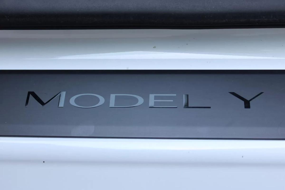 tesla-model-y-2024-eletrico-0cc