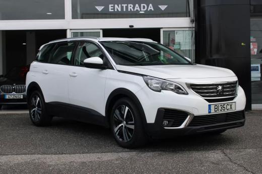 peugeot-5008-2019-diesel-1499cc