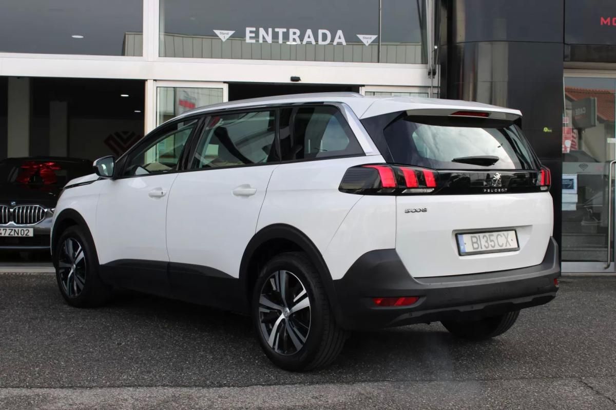 peugeot-5008-2019-diesel-1499cc