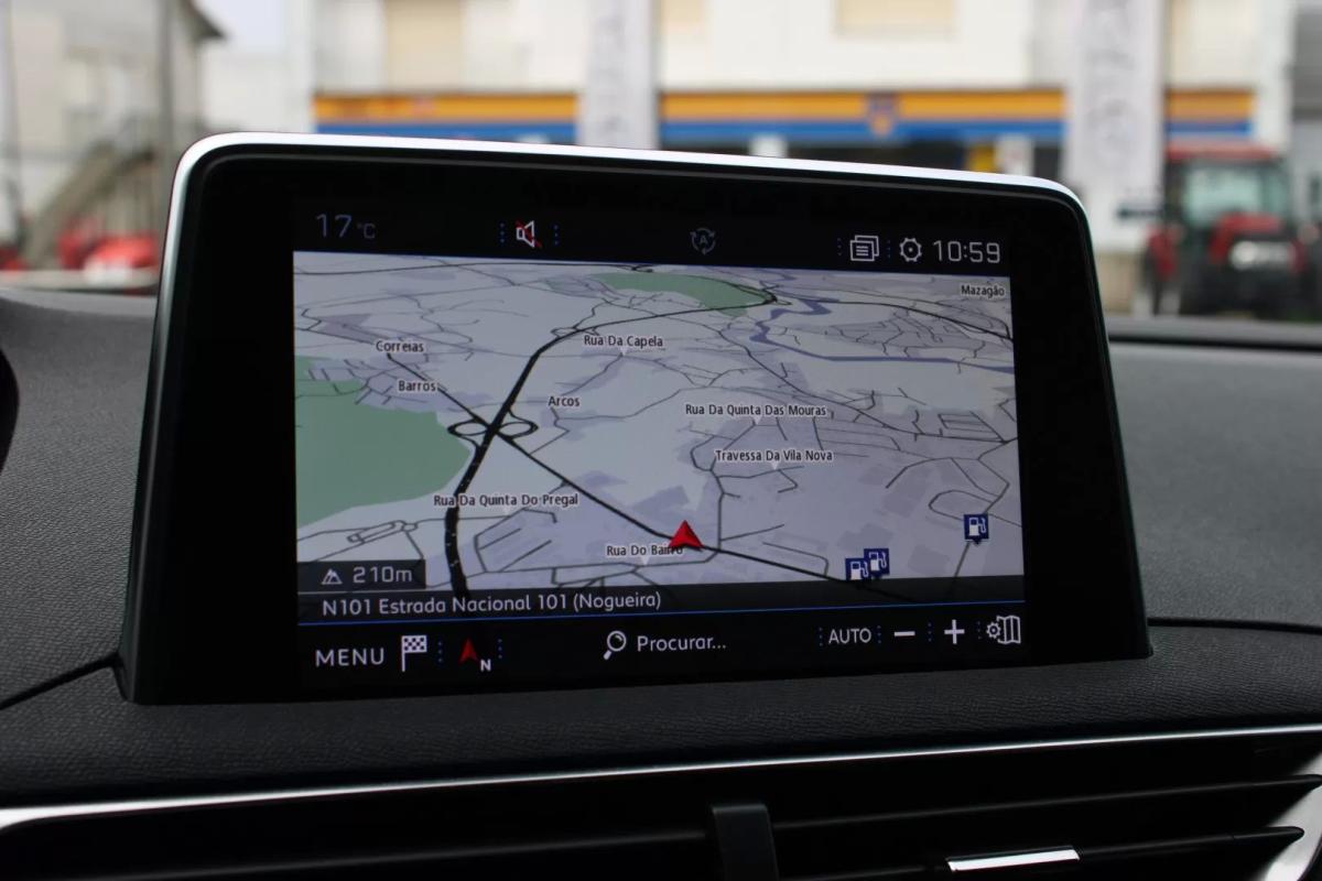 peugeot-5008-2019-diesel-1499cc