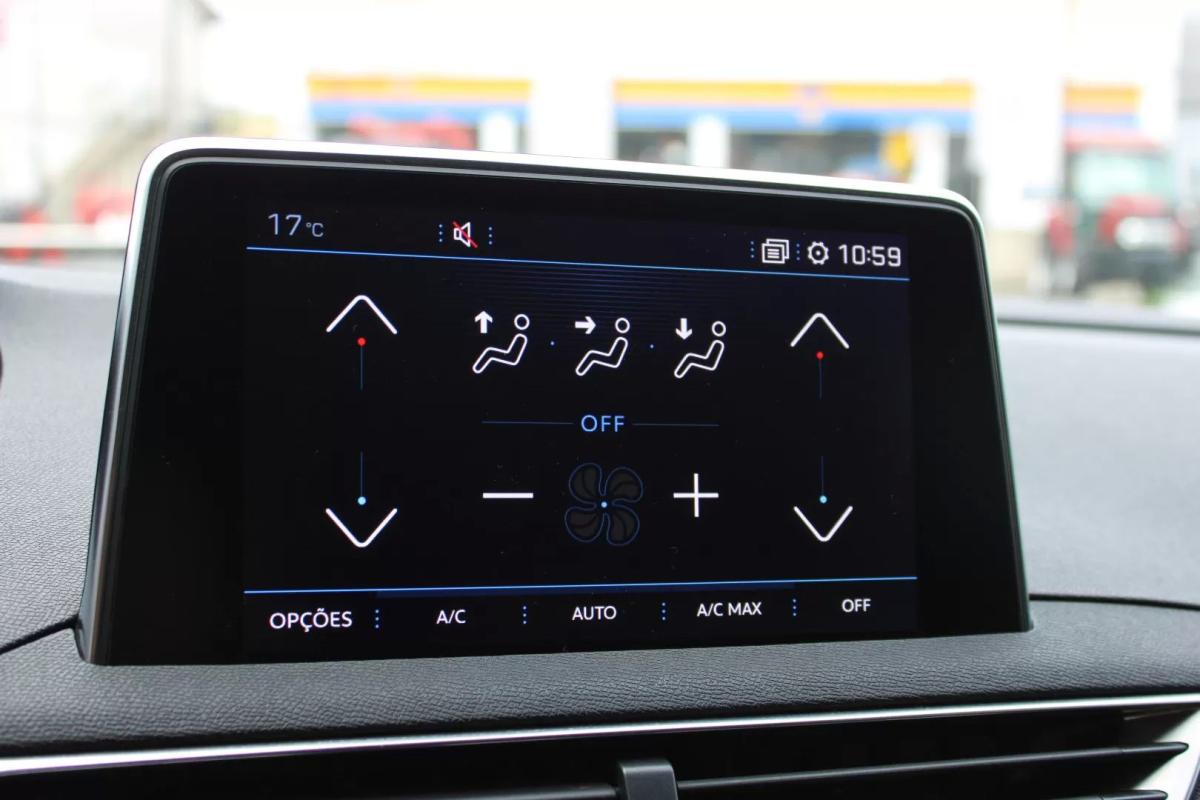 peugeot-5008-2019-diesel-1499cc