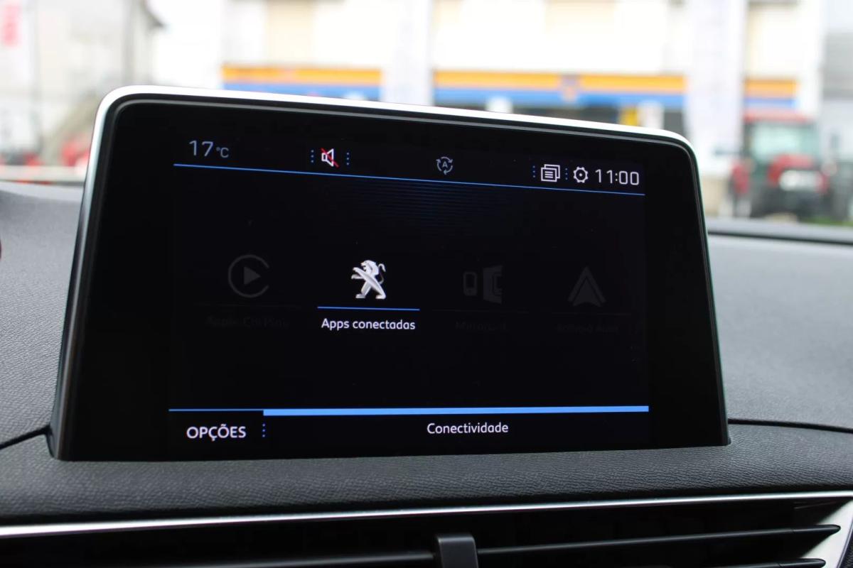 peugeot-5008-2019-diesel-1499cc