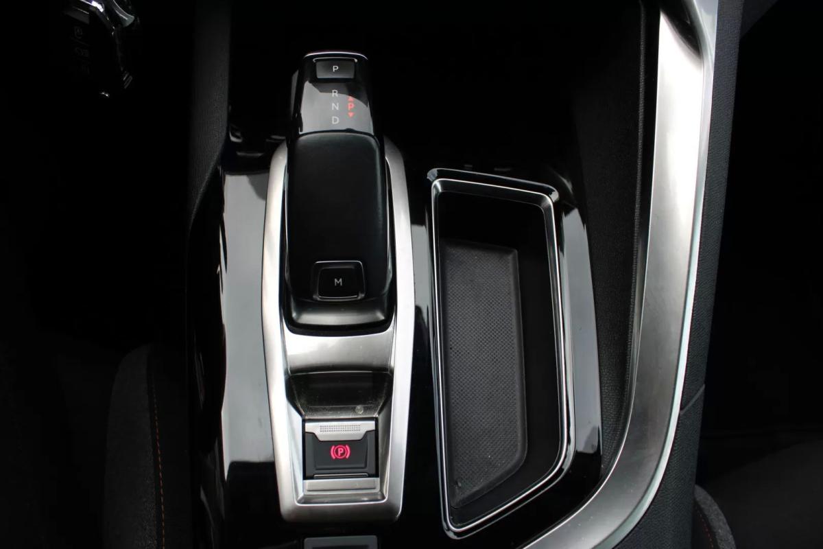 peugeot-5008-2019-diesel-1499cc