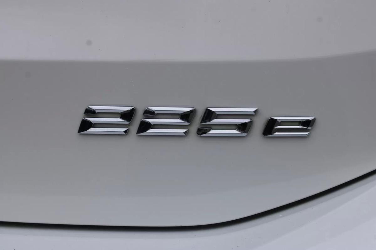 bmw-serie-2-2023-hibrido-1499cc