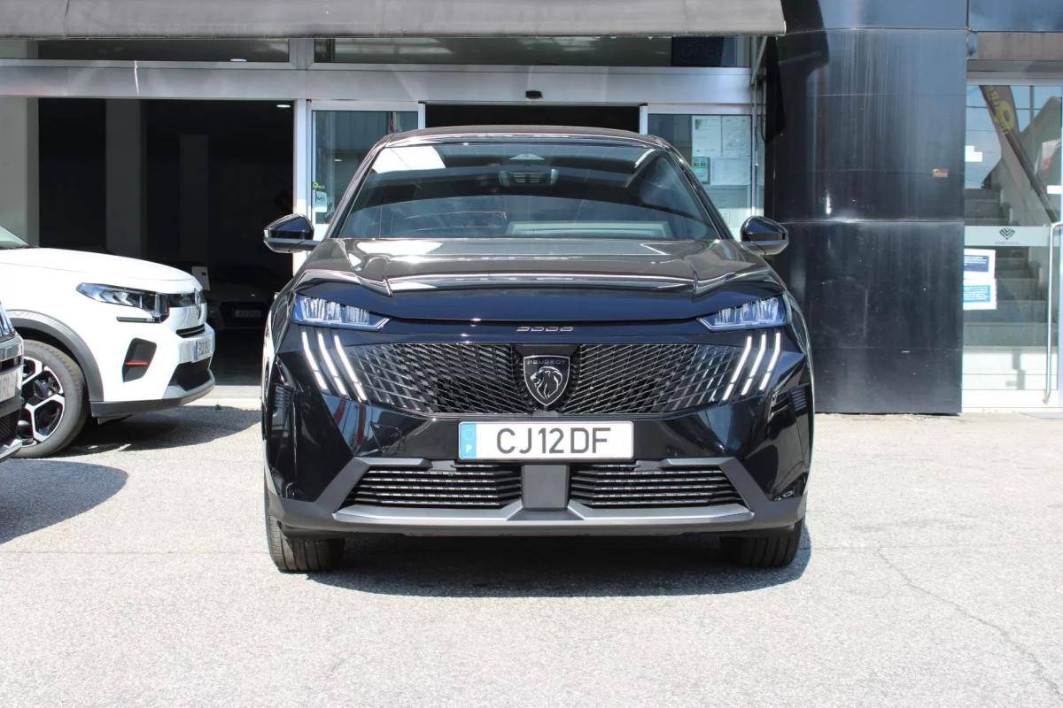 peugeot-5008-2026-hibrido-a-gasolina-1199cc