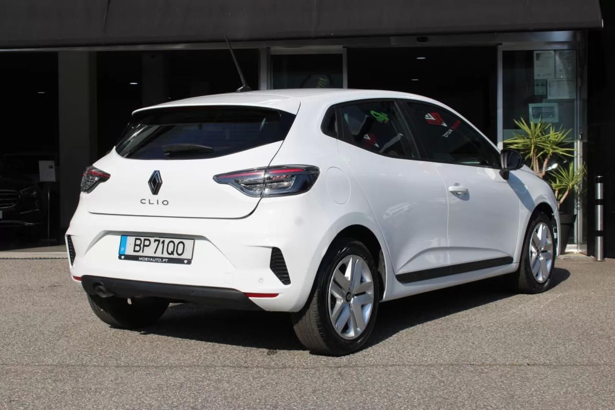 renault-clio-2024-gpl-999cc