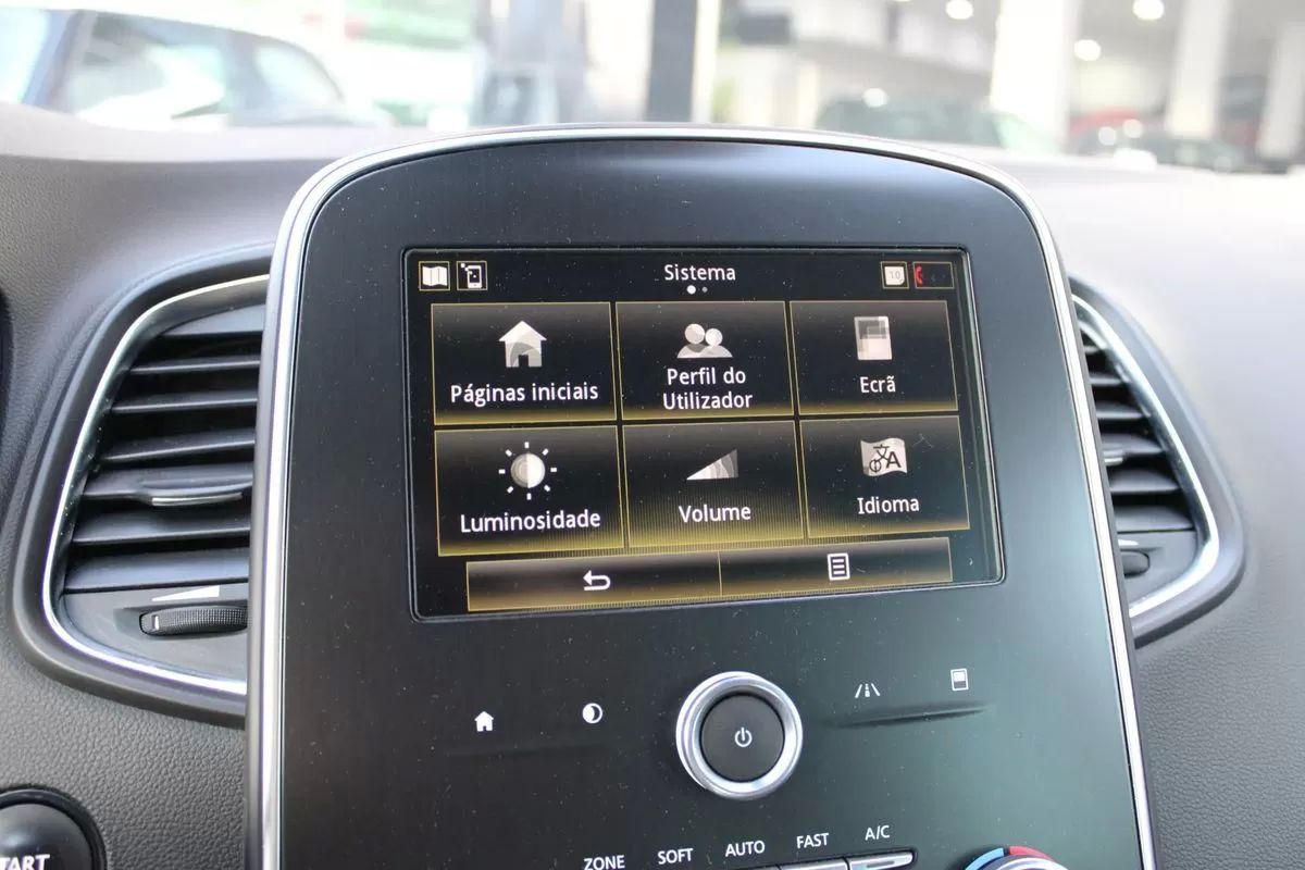 renault-scenic-2019-gasolina-1332cc