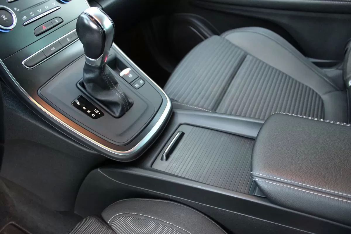 renault-scenic-2019-gasolina-1332cc