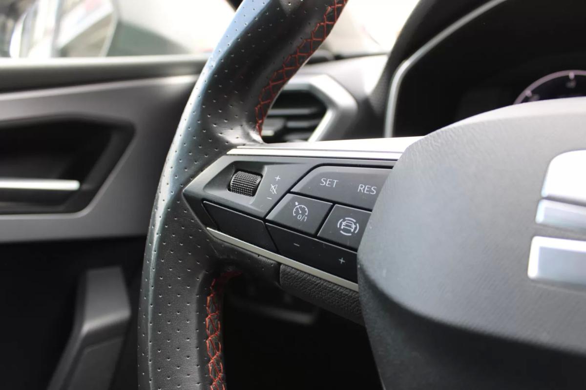 seat-leon-st-2021-hibrido-1395cc