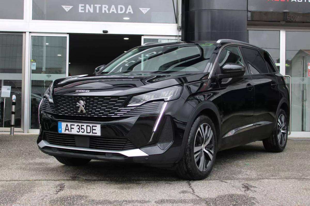 peugeot-5008-2021-diesel-1499cc