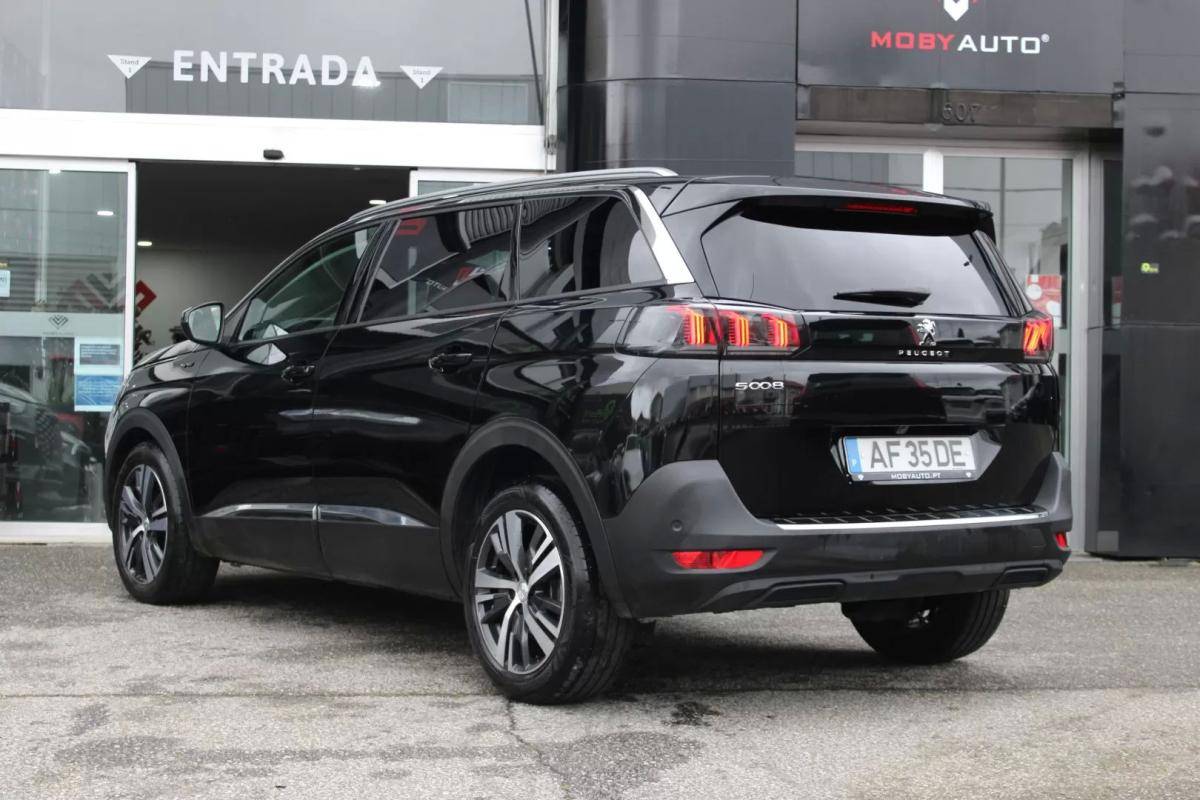 peugeot-5008-2021-diesel-1499cc