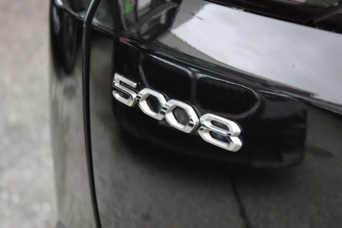 peugeot-5008-2021-diesel-1499cc