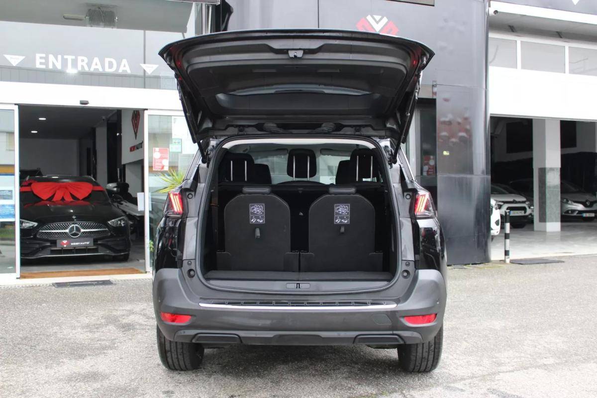 peugeot-5008-2021-diesel-1499cc