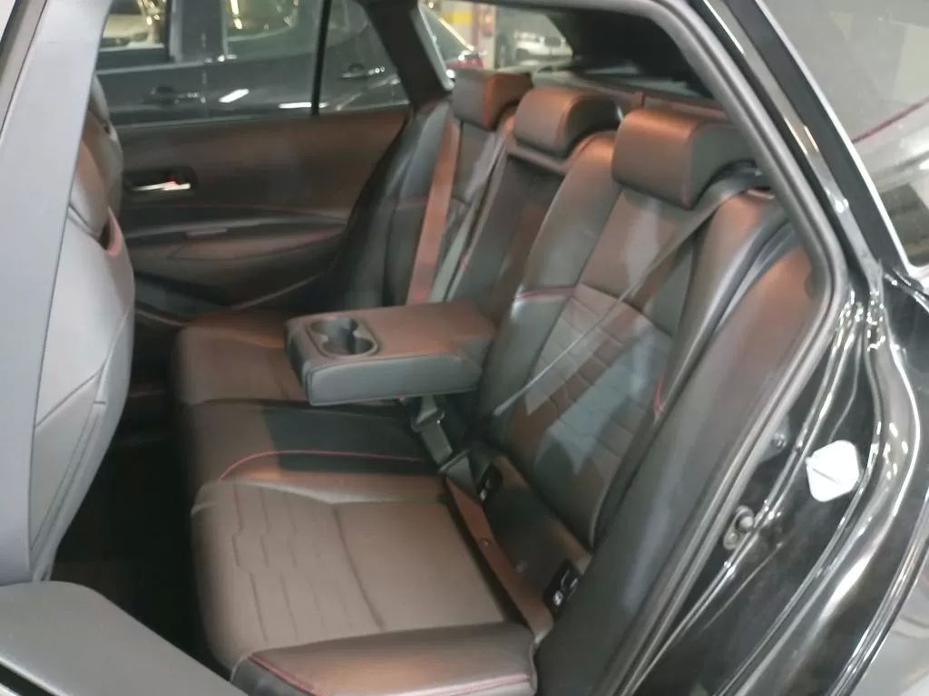 toyota-corolla-2020-hibrido-a-gasolina-1798cc