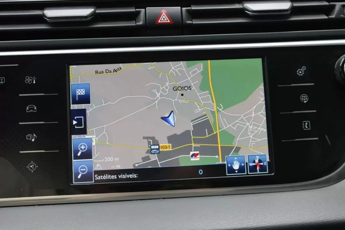 citroen-c4-picasso-2015-diesel-1560cc