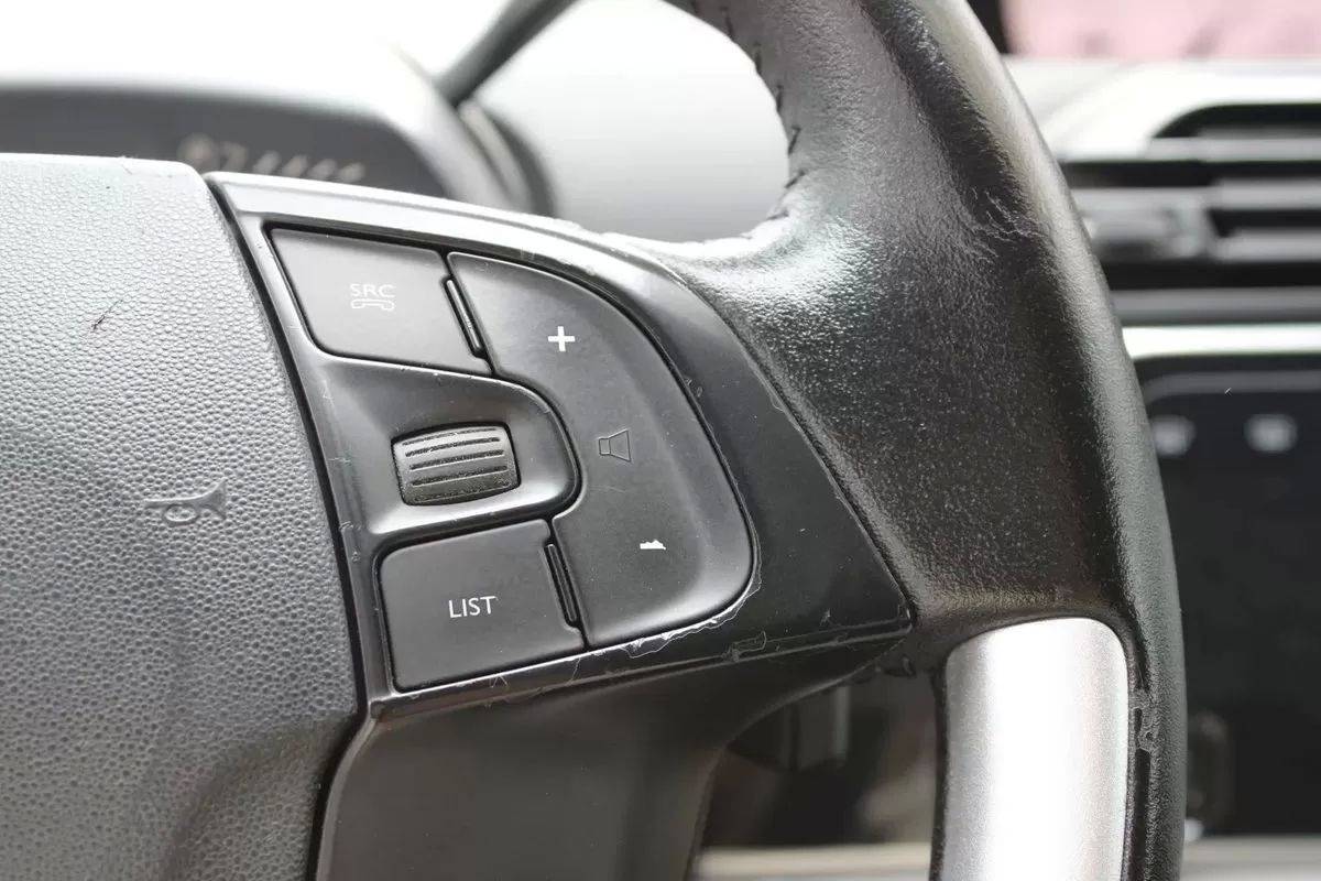 citroen-c4-picasso-2015-diesel-1560cc