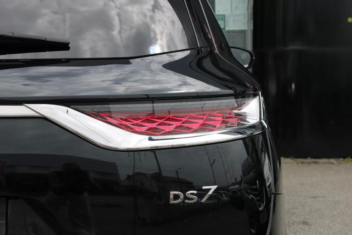 ds-ds-7-crossback-2020-hibrido-1598cc