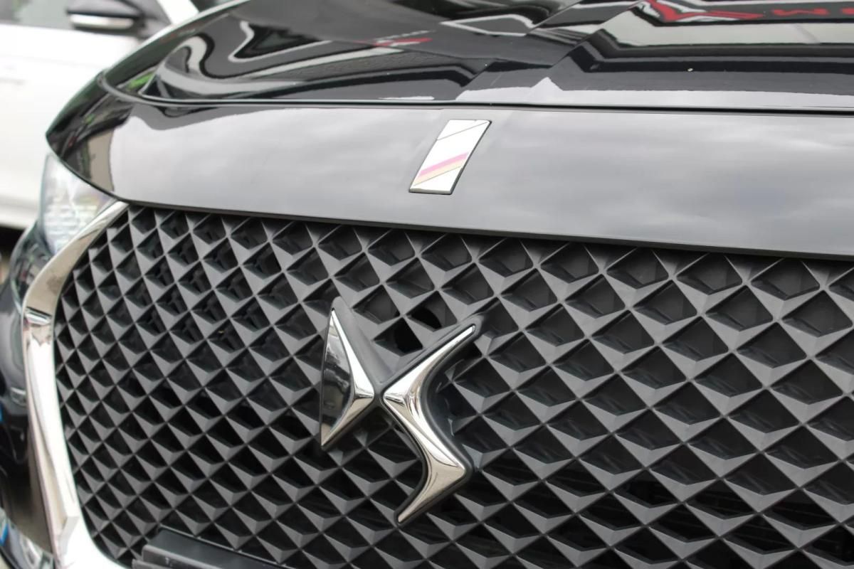 ds-ds-7-crossback-2020-hibrido-1598cc