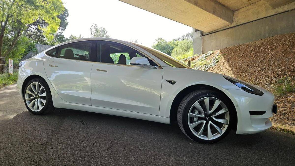 tesla-model-3-2020-eletrico-0cc