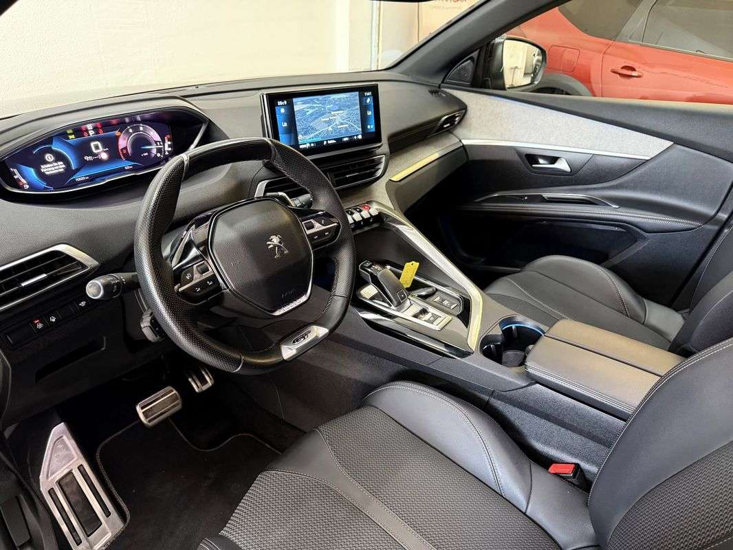 peugeot-5008-2023-diesel-1499cc