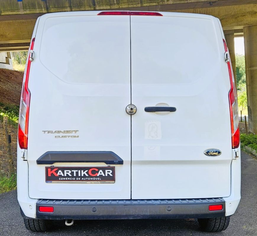 ford-transit-2020-diesel-1995cc