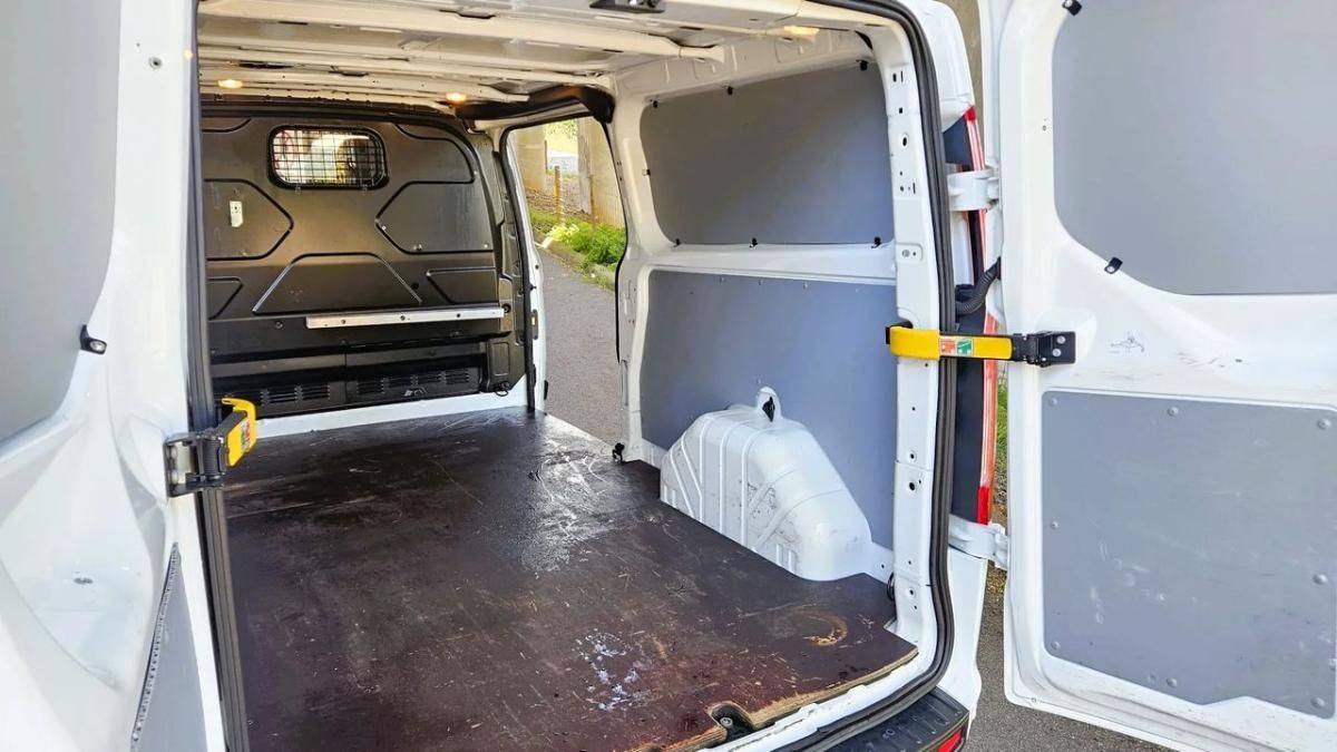 ford-transit-2020-diesel-1995cc