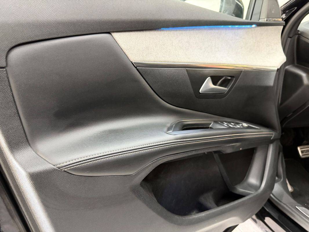 peugeot-5008-2023-diesel-1499cc