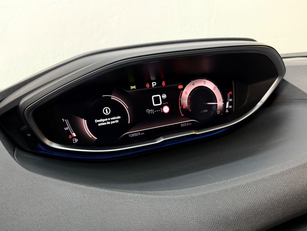 peugeot-5008-2023-diesel-1499cc