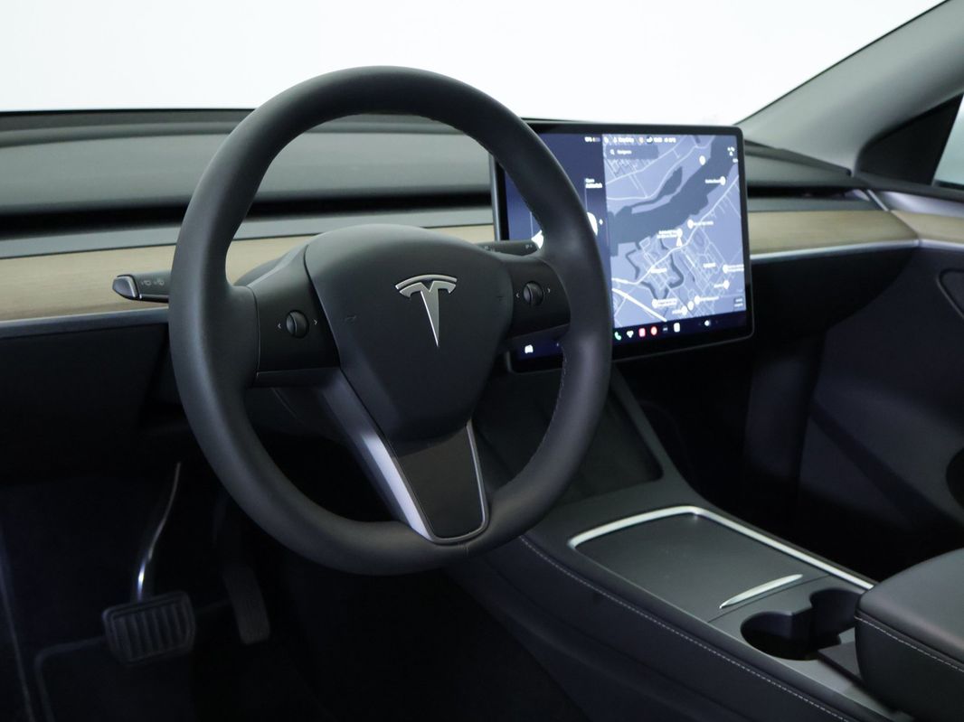 tesla-model-y-2022-eletrico-0cc