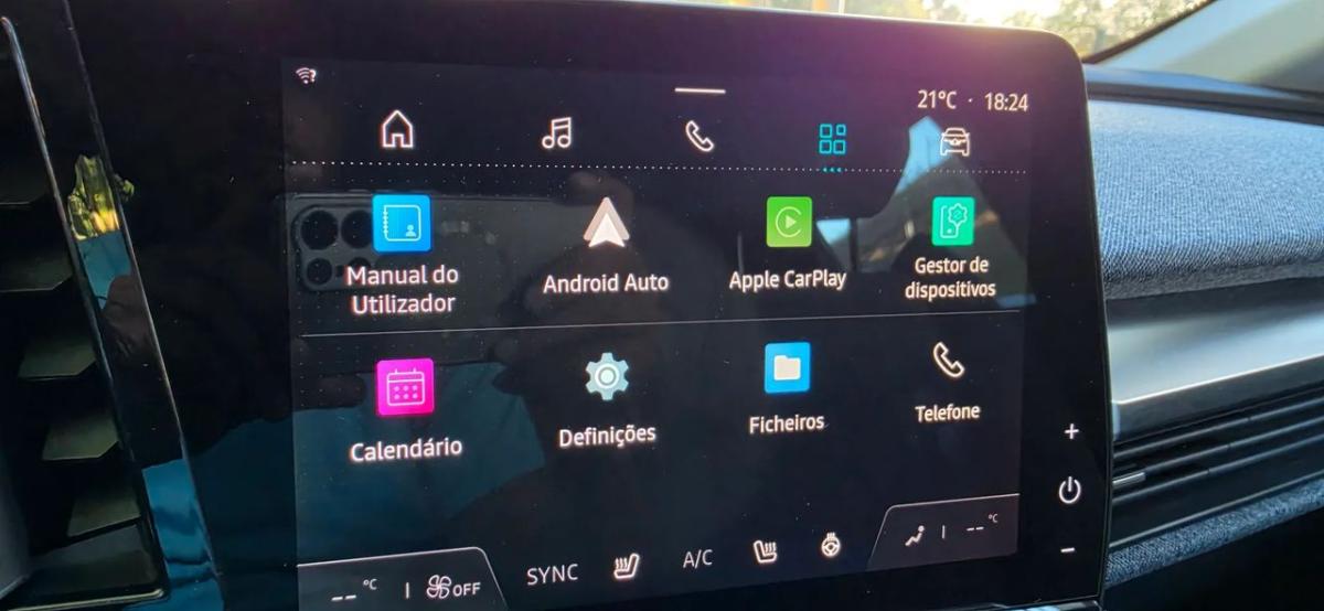 renault-megane-e-tech-2023-eletrico-0cc