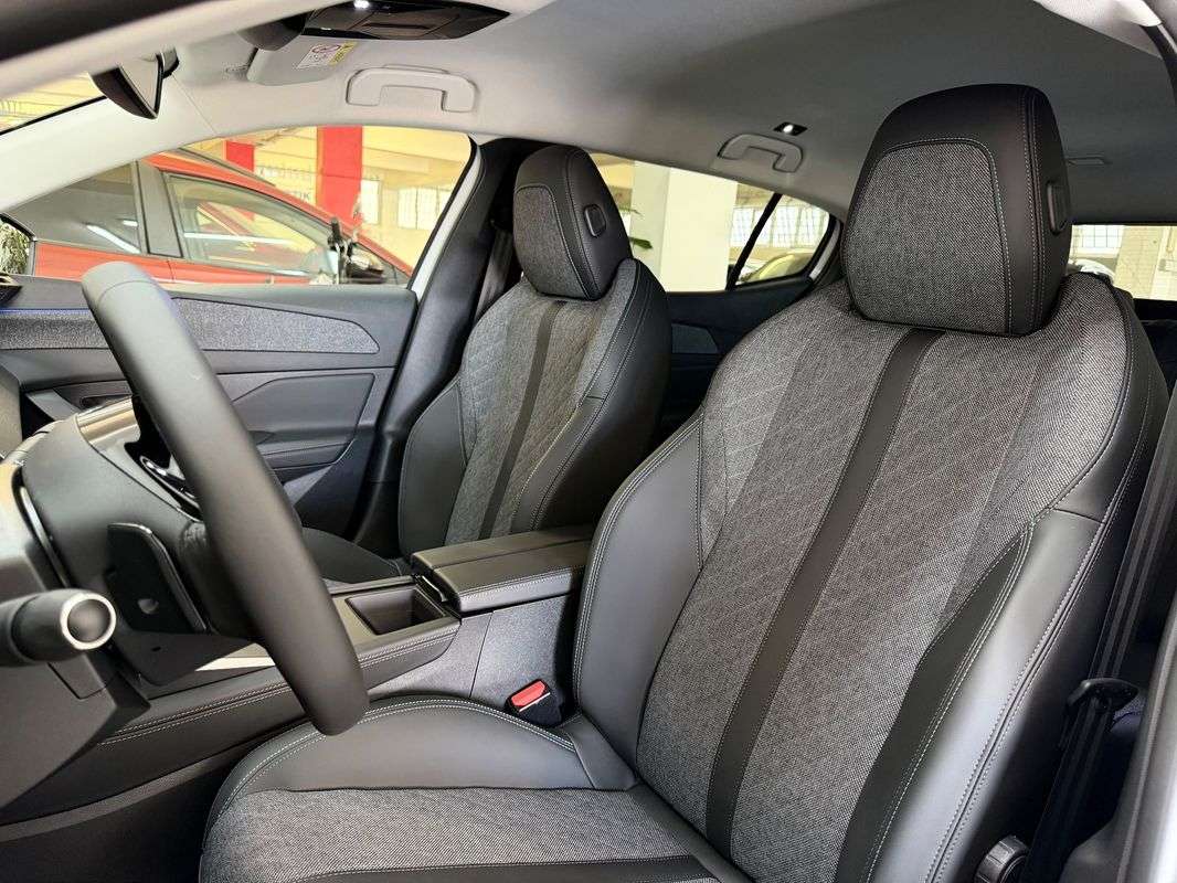 peugeot-408-2023-hibrido-a-gasolina-1598cc