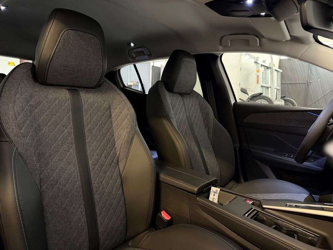 peugeot-408-2023-hibrido-a-gasolina-1598cc