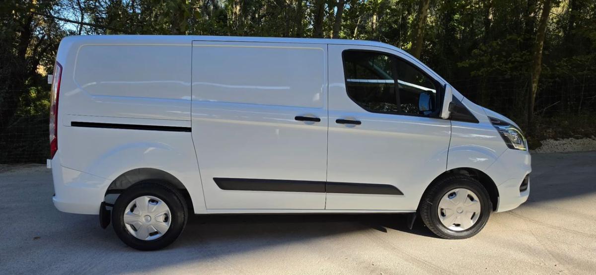 ford-transit-2021-diesel-1995cc