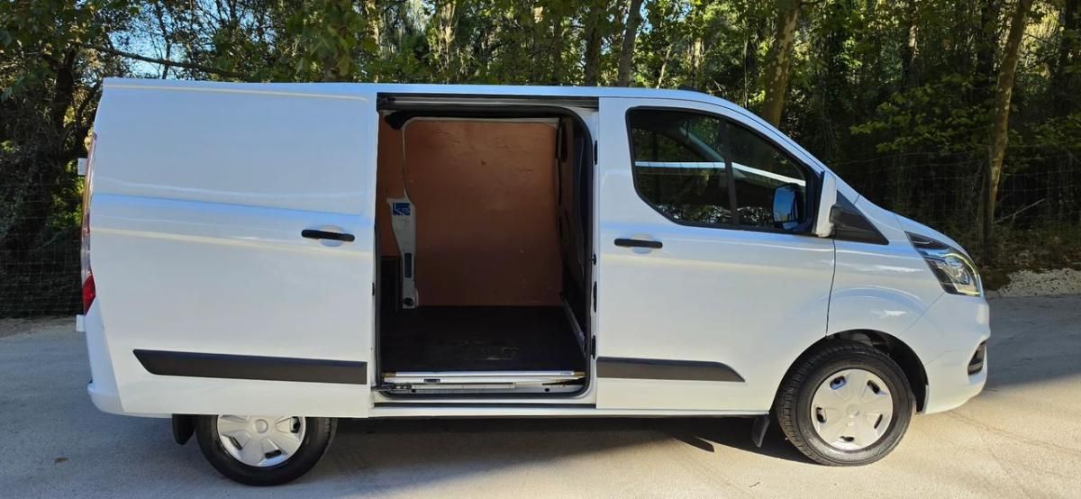 ford-transit-2021-diesel-1995cc