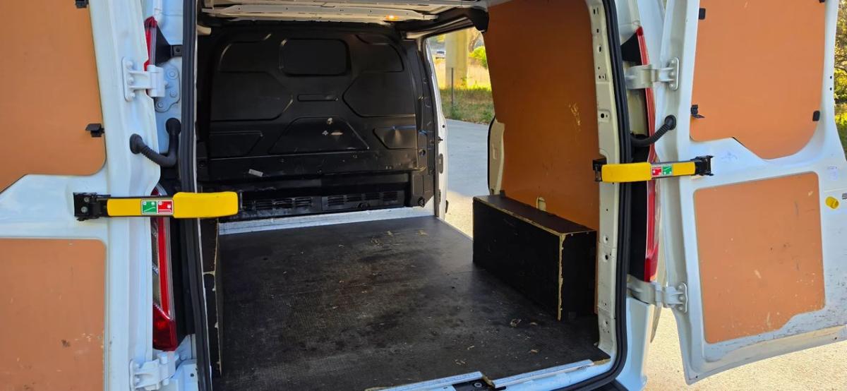 ford-transit-2021-diesel-1995cc