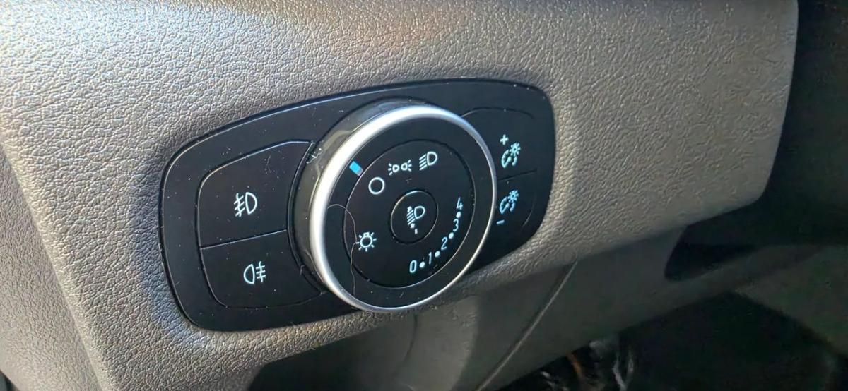 ford-transit-2021-diesel-1995cc