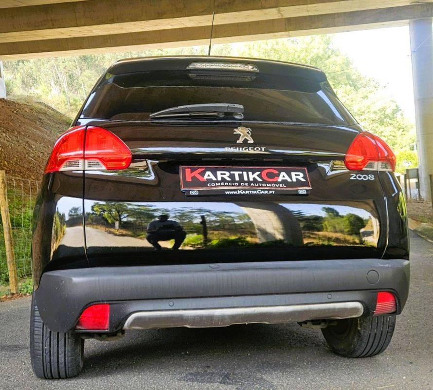 peugeot-2008-2014-gasolina-1199cc