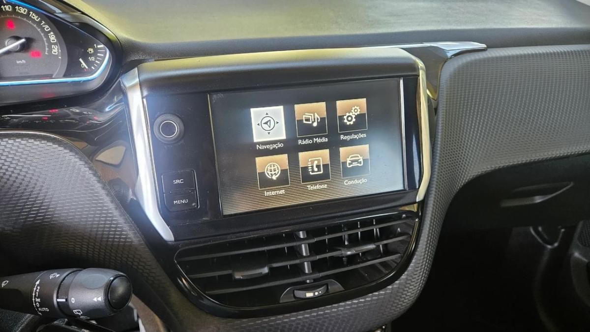 peugeot-2008-2014-gasolina-1199cc