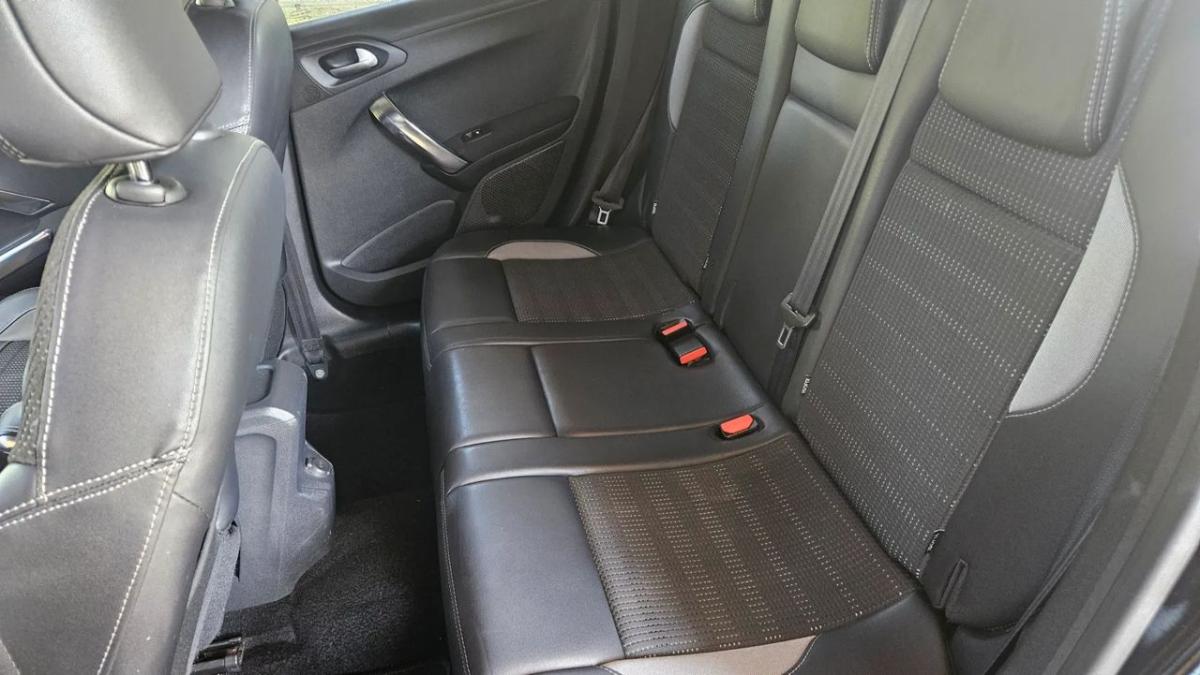 peugeot-2008-2014-gasolina-1199cc