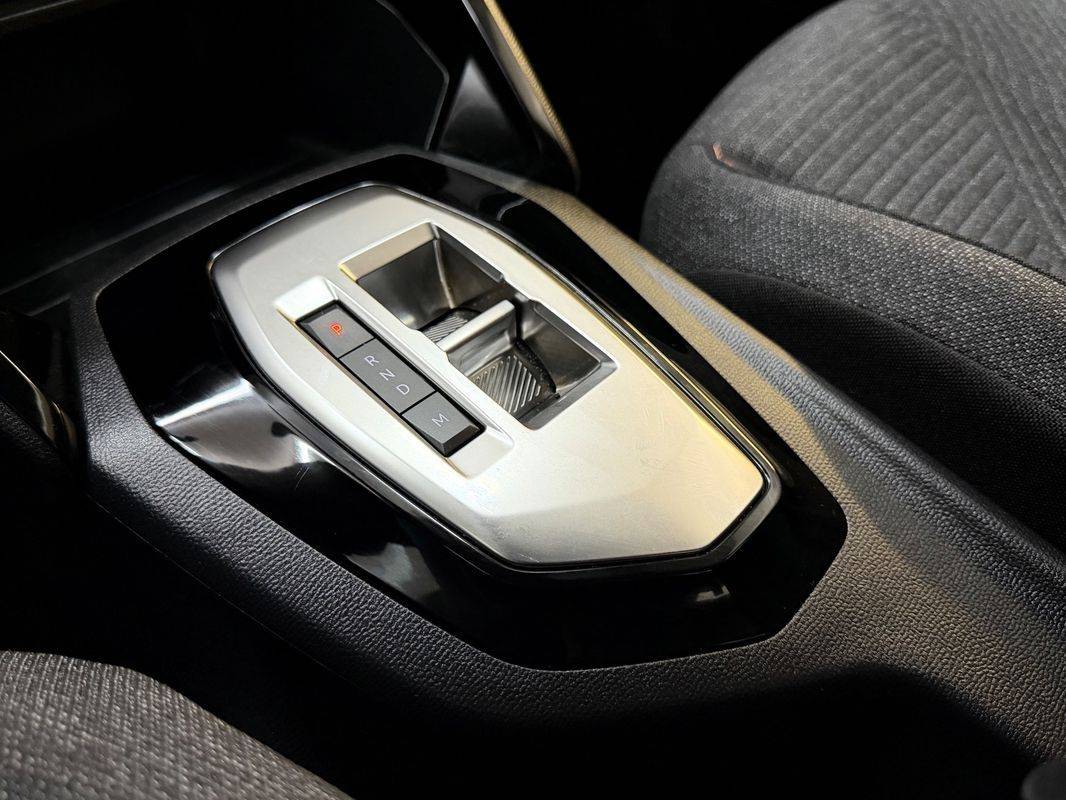 peugeot-2008-2025-gasolina-1199cc