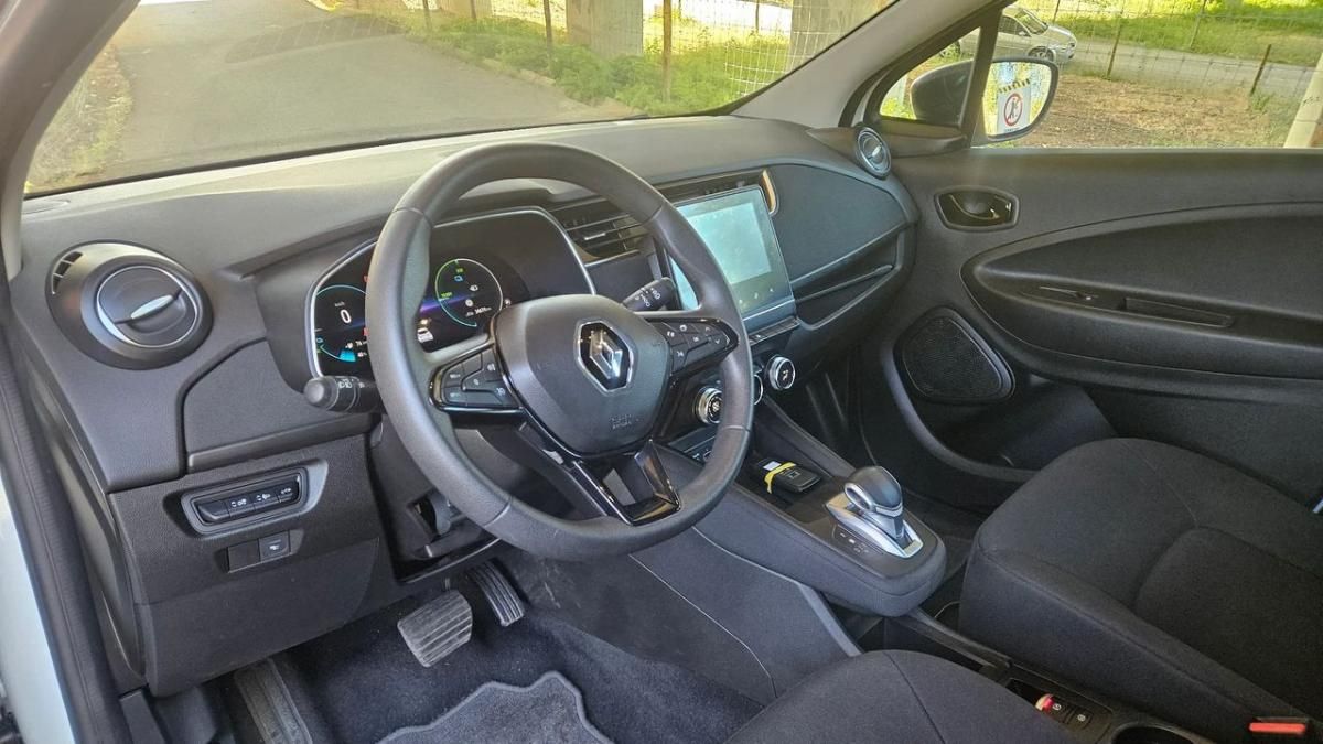 renault-zoe-2022-eletrico-0cc