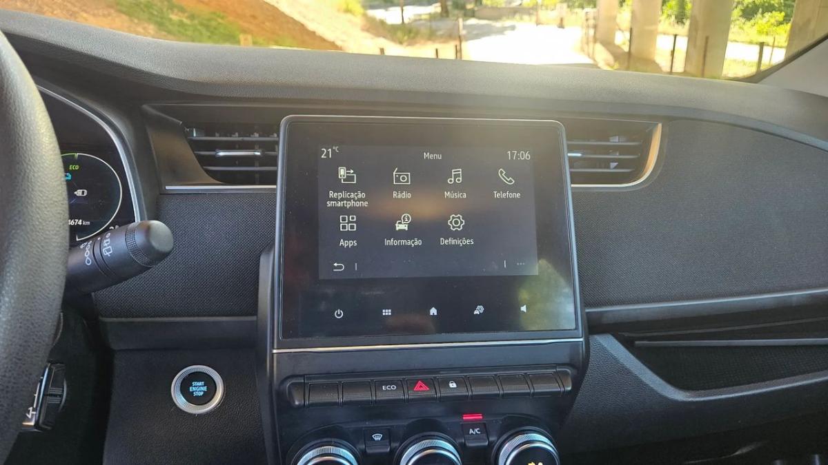 renault-zoe-2022-eletrico-0cc