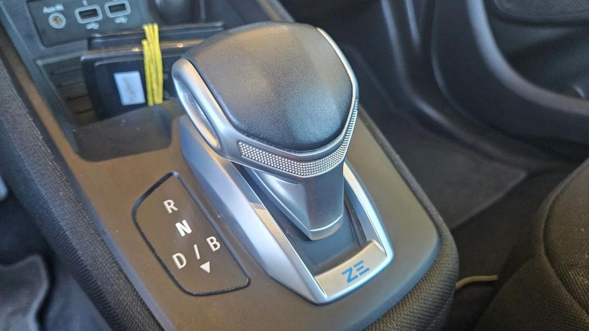 renault-zoe-2022-eletrico-0cc