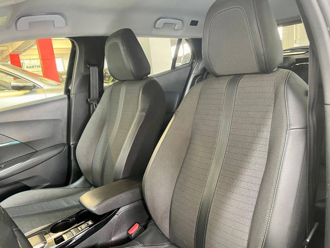peugeot-2008-2022-gasolina-1199cc