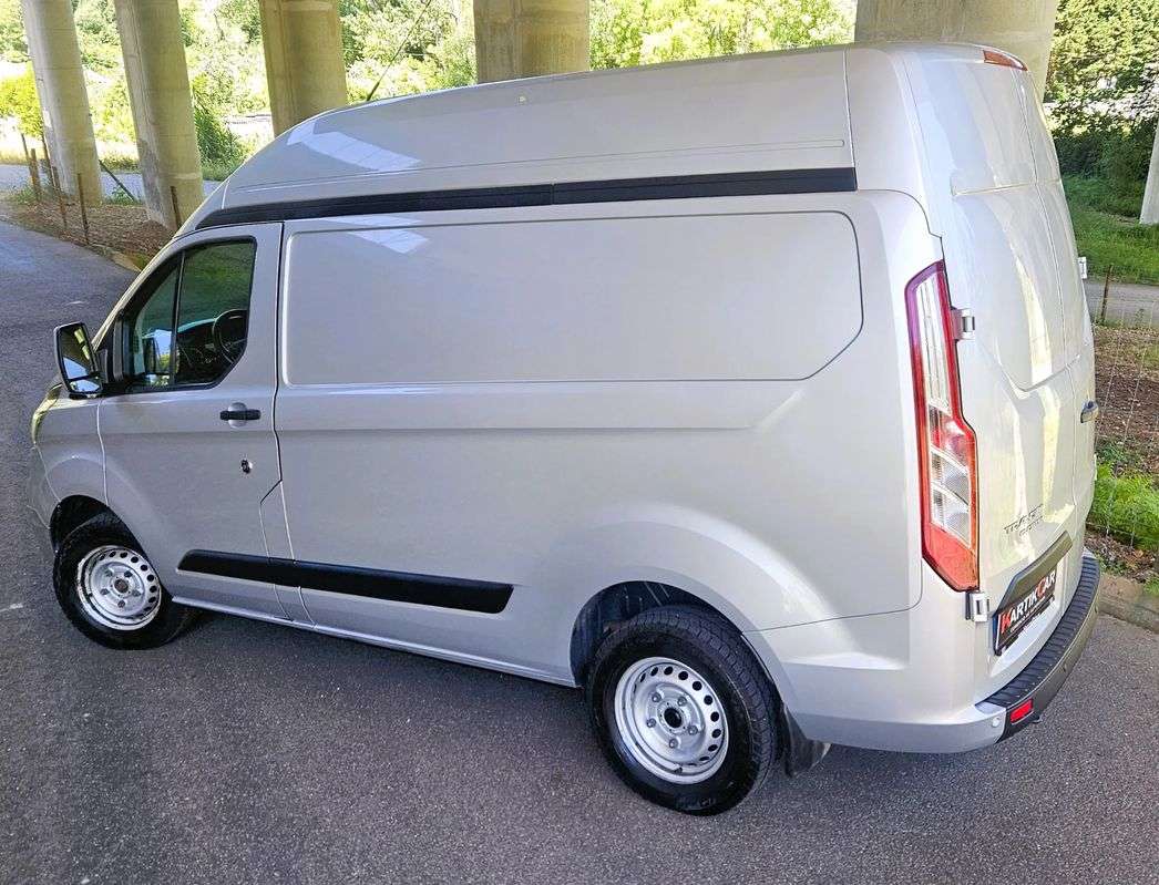 ford-transit-2021-diesel-1995cc