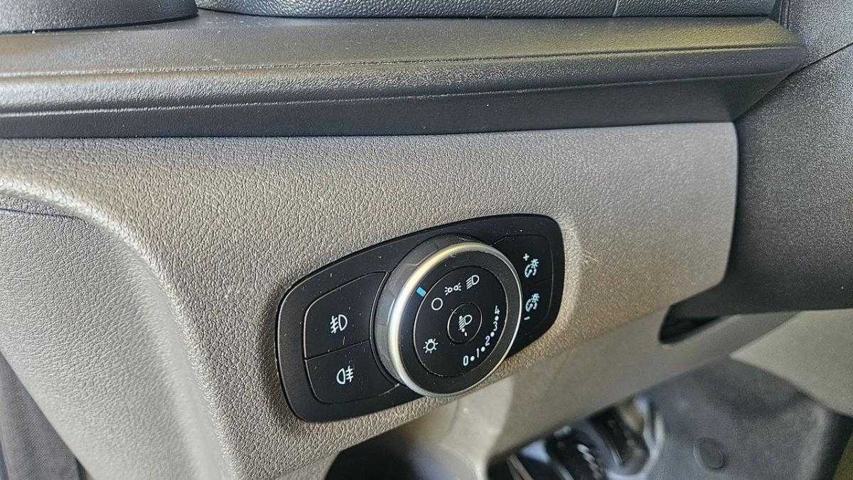 ford-transit-2021-diesel-1995cc