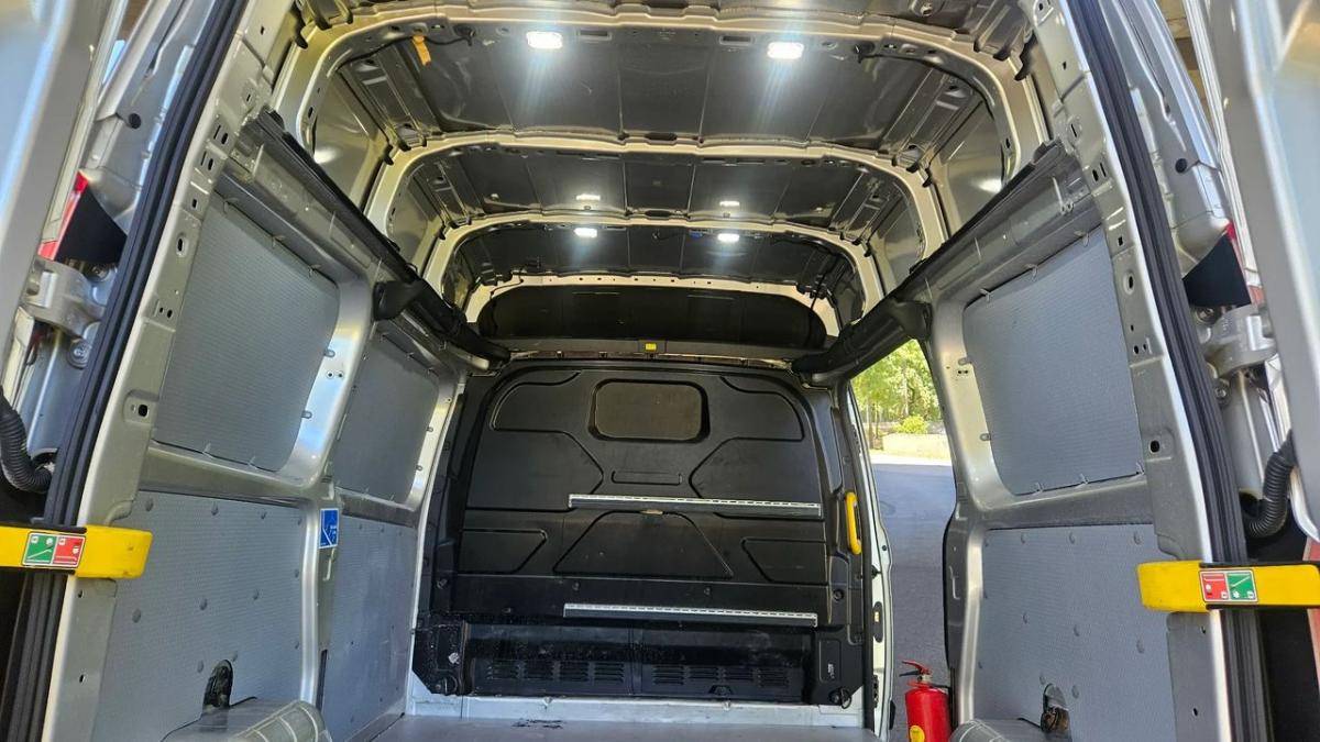 ford-transit-2021-diesel-1995cc
