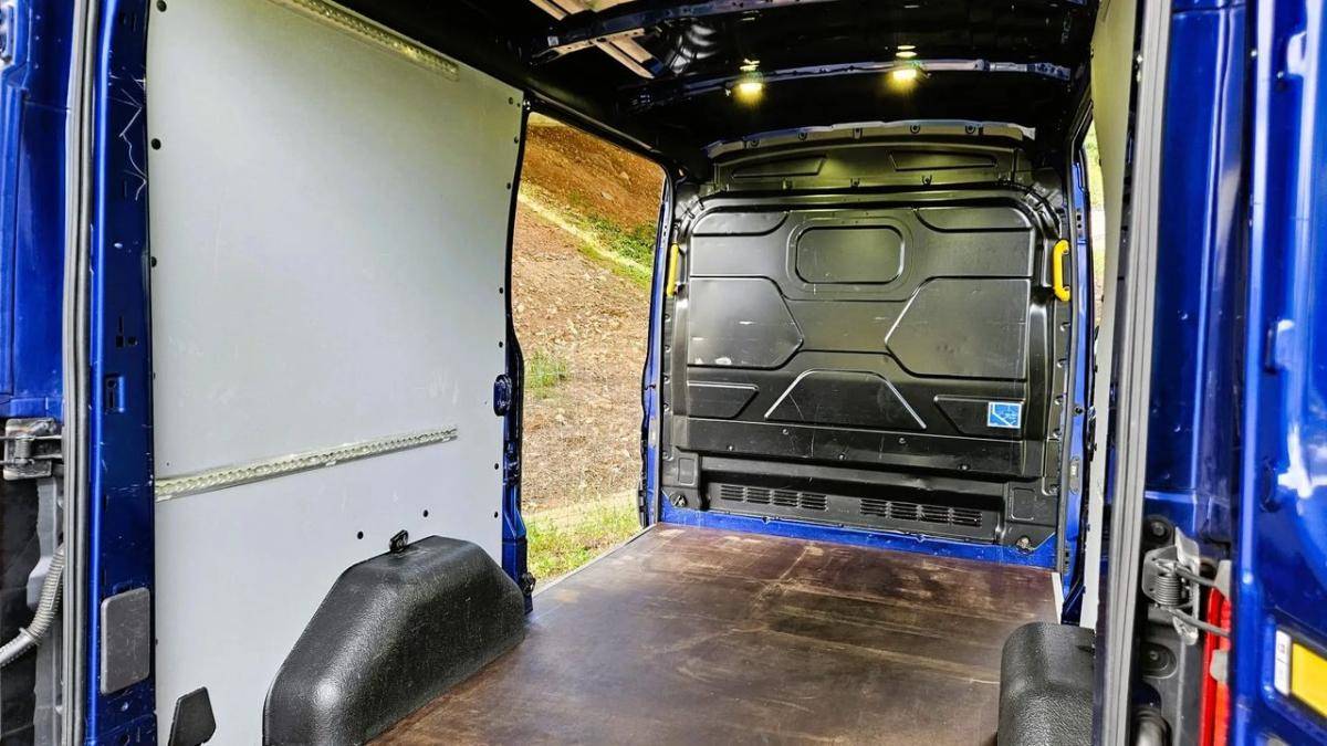 ford-transit-2017-diesel-1997cc