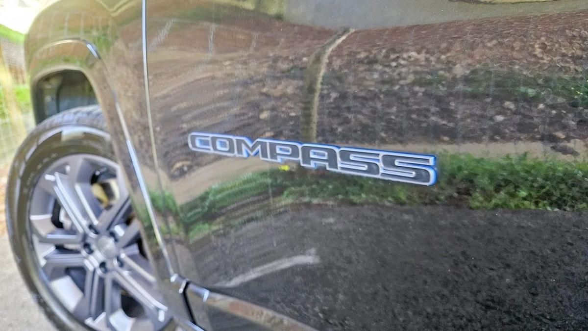 jeep-compass-2022-hibrido-a-gasolina-1332cc