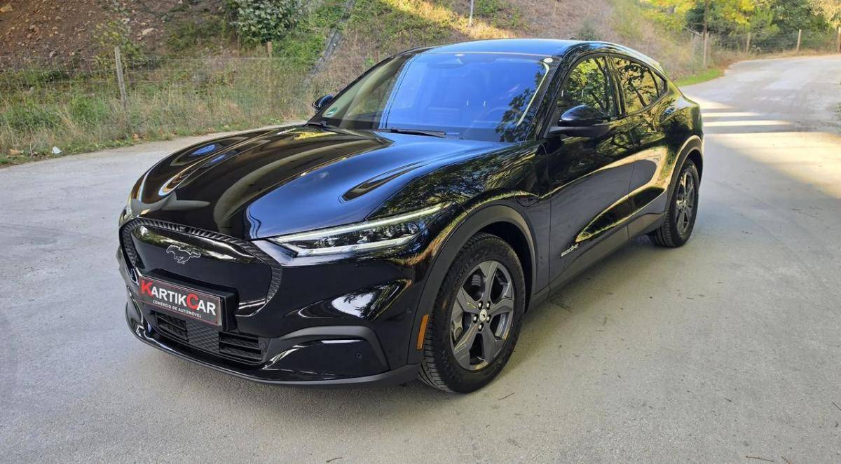ford-mustang-2022-eletrico-0cc